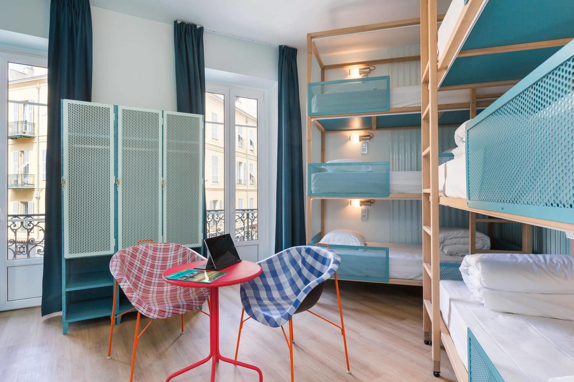 Hostel Ozz By Happyculture *